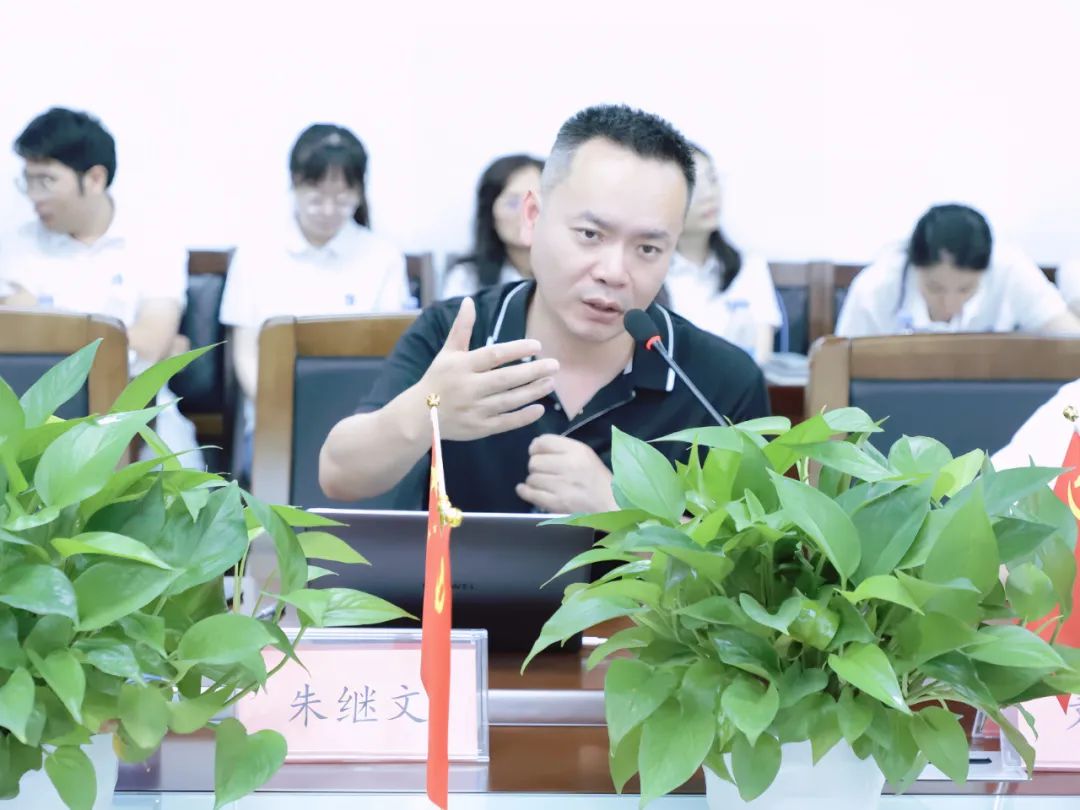 DM_20240102114654_004.jpg DM_20240102114654_004.jpg